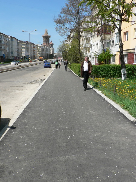 1.5 trotuar cu strat de uzura str. Republicii 5.jpg